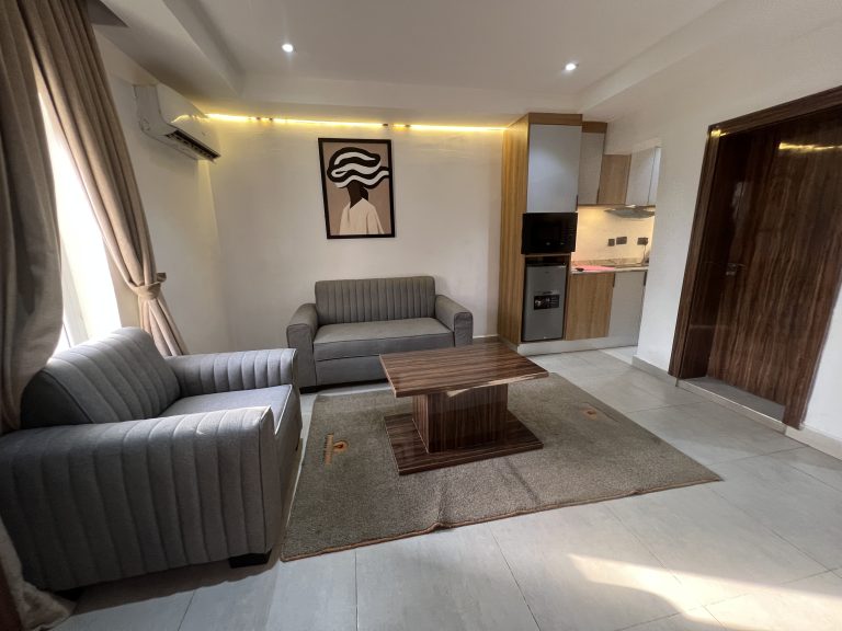 One Bedroom Short let Apartment